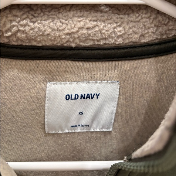 Old Navy quarter zip - Picture 3 of 6